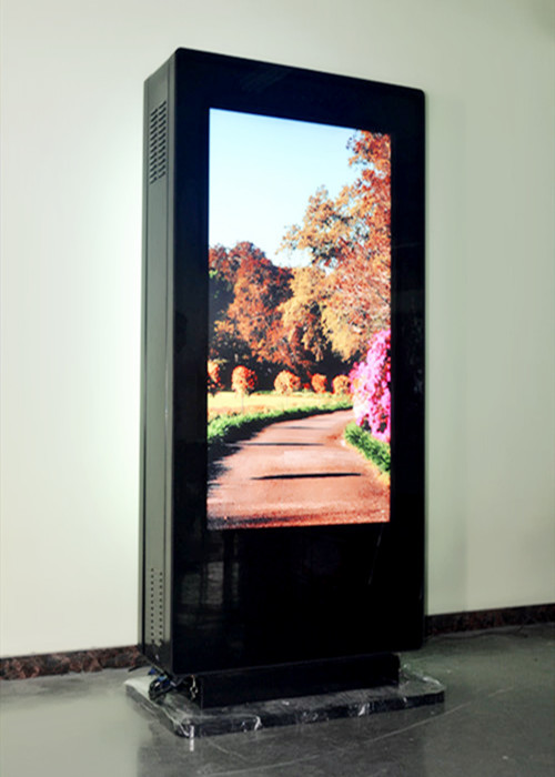 Outdoor 65 Inch 2500 cd/m2 High Brightness Double Sided LCD Digital Signage Totem