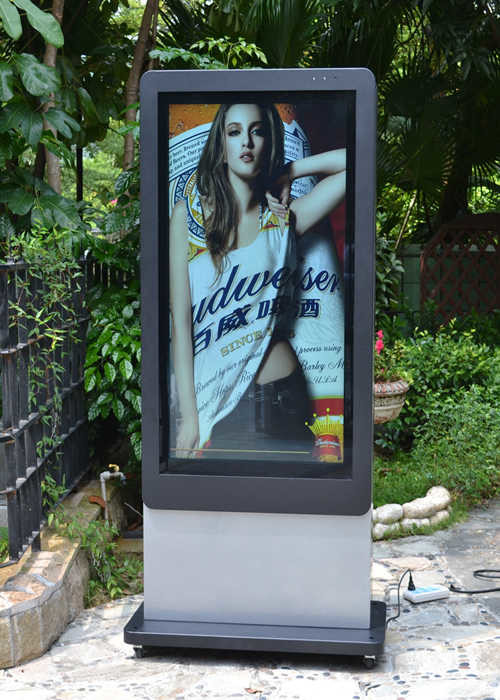 2500 nits High Brightness 55 inch Double Sided Outdoor Digital Totem , 2K Resolution